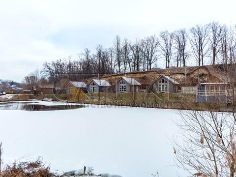 комерційна за адресою Шкільна вул., 1