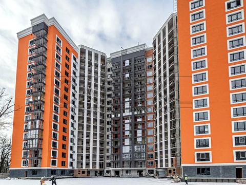 комерційна за адресою Мальовнича вул., 3