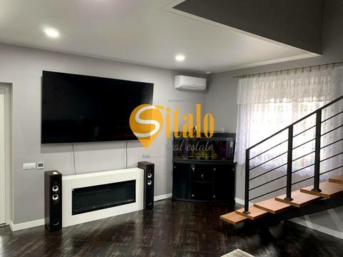 будинок за адресою Набережна