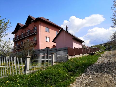 коммерческая по адресу Заводьська, 22