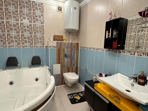 квартира за адресою Тополина вул., 18/2
