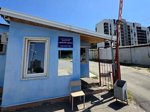 комерційна за адресою Руслана Плоходька вул., 15