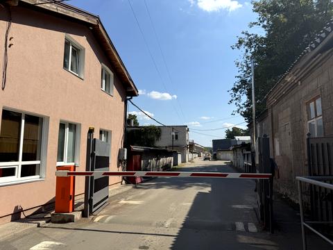 паркомісце за адресою вулиця Поліська, 7