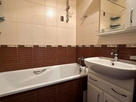 квартира по адресу Героев просп., 23
