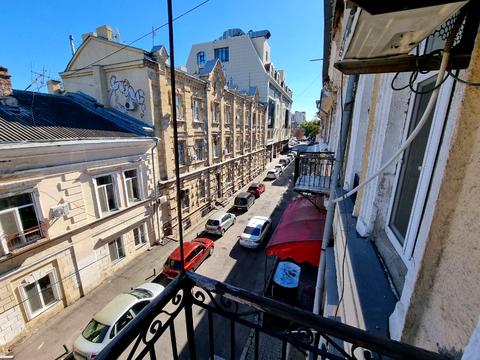 квартира по адресу Дерибасовская ул., 3