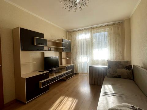 квартира за адресою Райдужний масив вул., 6