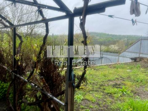 будинок за адресою Лугова