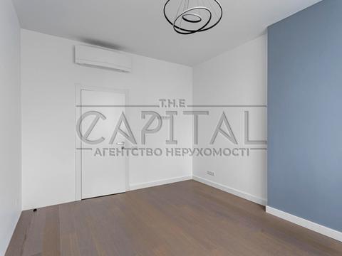 квартира по адресу Академика Филатова ул., 2/1