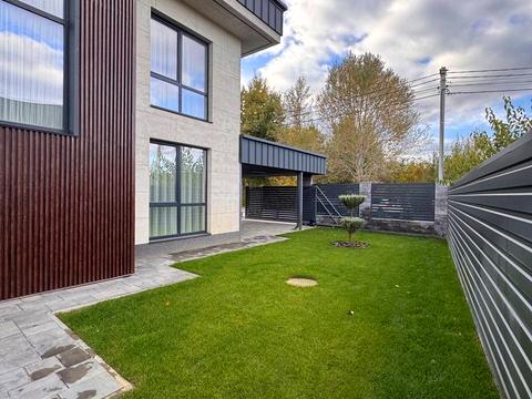 будинок за адресою Центральна вул.