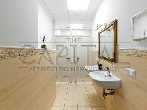 комерційна за адресою Казарменна вул. (Григорія Андрющенка), 4г