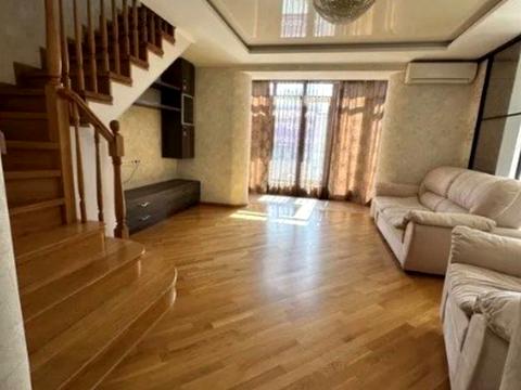 квартира за адресою Миколаївська вул., 16