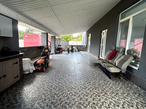 дом по адресу Варшавська