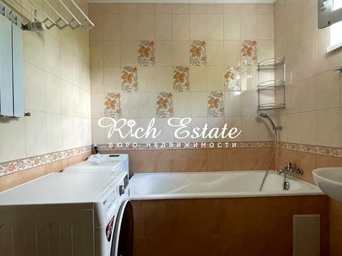 будинок за адресою Лісоводна вул.