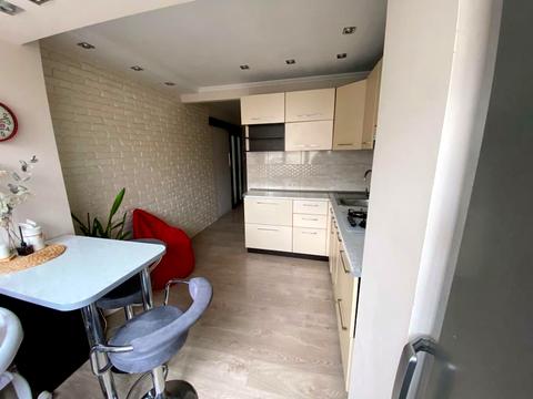 квартира за адресою Комарова, 28а