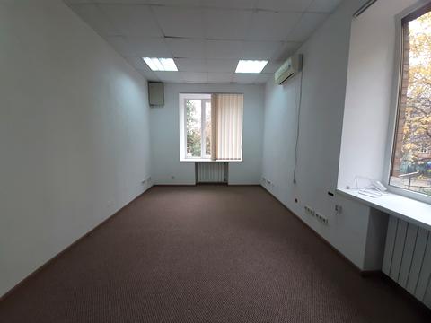 коммерческая по адресу Трёхсвятительская ул., 9