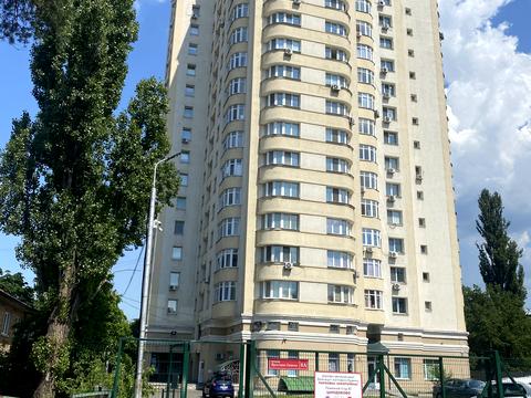 квартира за адресою Ярослава Гашека бульв., 8-А