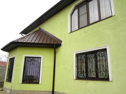 будинок за адресою смт. Таїрове, Яблунева