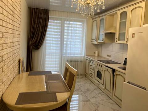 квартира по адресу Олександра Хіри ул., 19