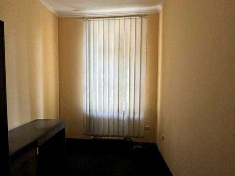 коммерческая по адресу Стрыйская ул., 11