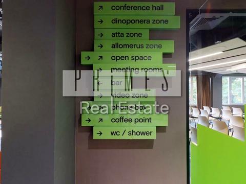 комерційна за адресою Миколи Василенка вул., 7