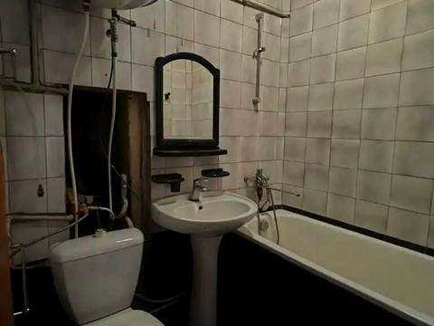 квартира за адресою Богдана Хмельницького просп. (Героїв Сталінграда), 8