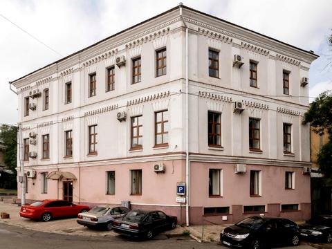 коммерческая по адресу Приморская ул., 1