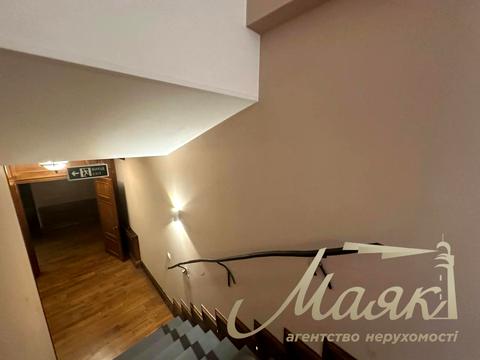 комерційна за адресою Генерала Алмазова вул. (Кутузова), 12