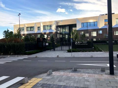 квартира за адресою Салютна вул., 2к7