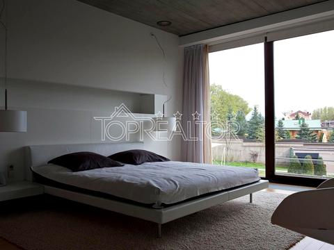 будинок за адресою Білої Акації вул., 20