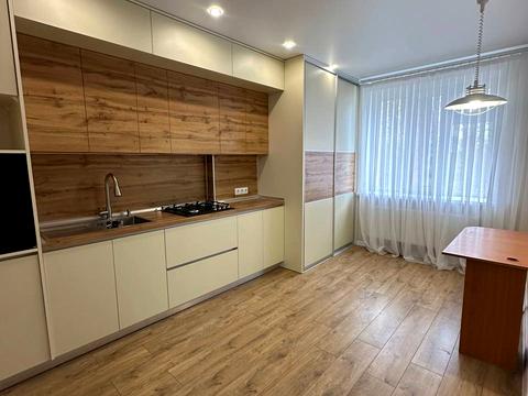 квартира по адресу Лісогринівецька ул., 36