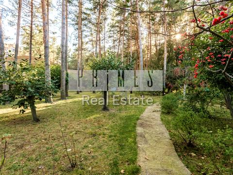 дом по адресу Анатолия Соловьяненко ул.