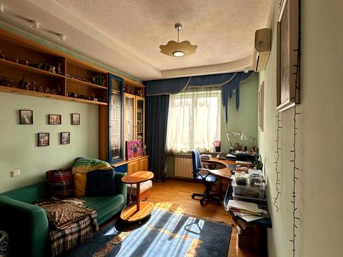 квартира за адресою Володимира Моссаковського вул. (Клари Цеткін), 8