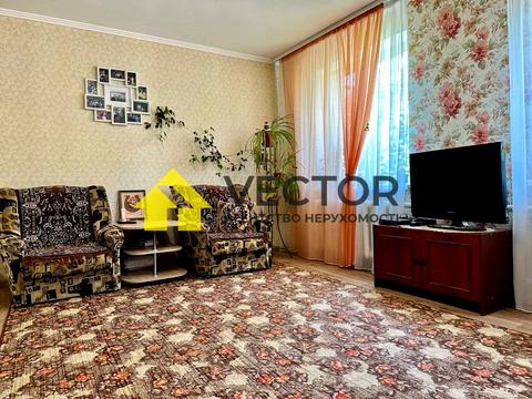 будинок за адресою Короленка, 1