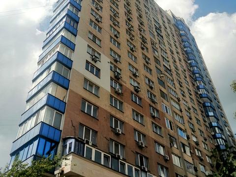 квартира за адресою В'ячеслава Чорновола вул., 20