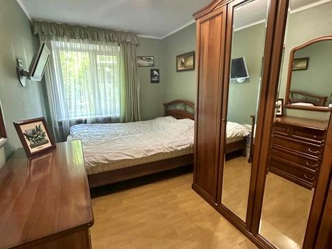 квартира за адресою житловий масив Тополя-1 вул., 1