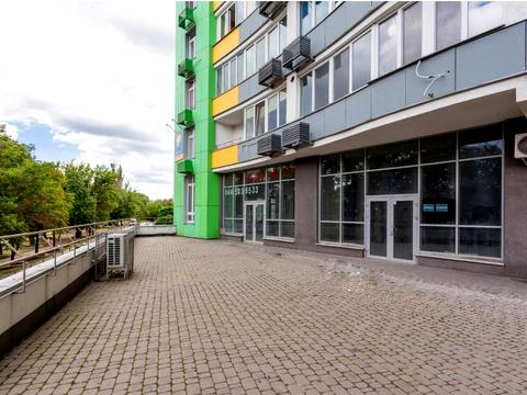 комерційна за адресою Київ, Вишгородська вул., 45