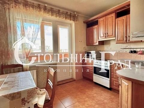 квартира по адресу Червоной Калины просп. (Владимира Маяковского), 30