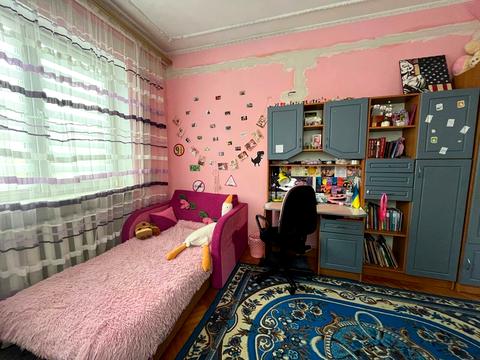 будинок за адресою Євгена Попова