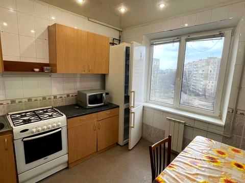 квартира по адресу Метростроевская ул., 3