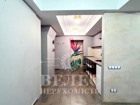 коммерческая по адресу Володимира Винниченка ул. (Юрія Коцюбинського), 7