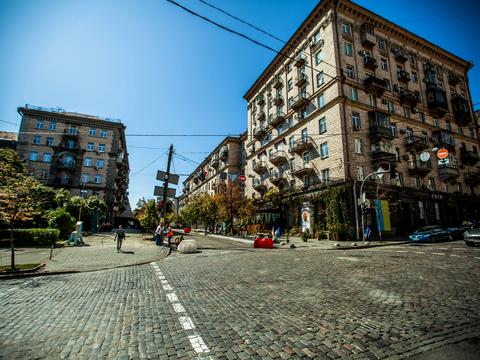 коммерческая по адресу Евгения Чикаленко ул. (Пушкінська), 2-4/7