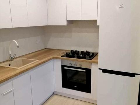 квартира за адресою Братська вул., 24