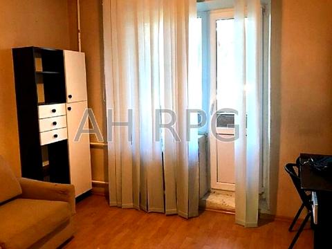 квартира за адресою Романа Шухевича просп. (Генерала Ватутіна), 8