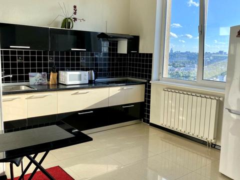 квартира за адресою Володимира Івасюка просп. (Героїв Сталінграду), 4-А