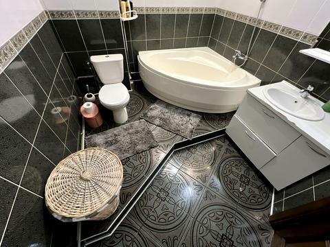 квартира за адресою Перемоги вул., 12
