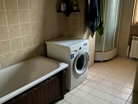 квартира за адресою Утьосова вул., 14