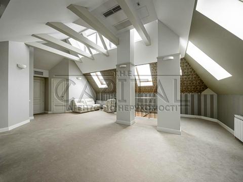 будинок за адресою вул. Локомотивна