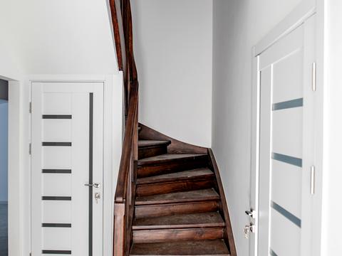 комерційна за адресою Євгена Чикаленка вул., 26