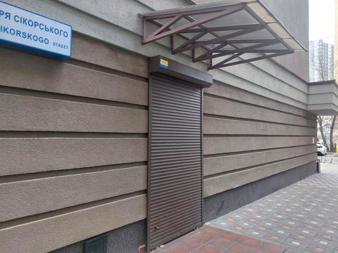 комерційна за адресою Авіаконструктора Ігоря Сікорського вул. (Танкова), 4-Г