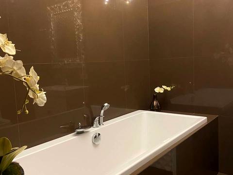 квартира за адресою В'ячеслава Чорновола вул., 27